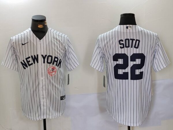 Men's New York Yankees #22 Juan Soto White Cool Base Stitched Baseball Jerseys