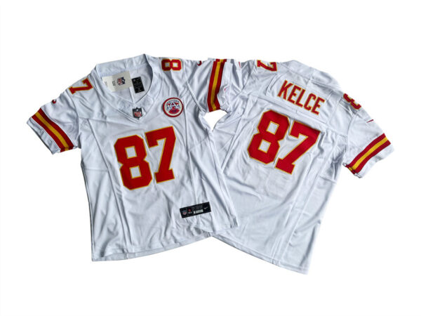 Women's Kansas City Chiefs 87 Travis Kelce White 2023 F.U.S.E. Vapor Untouchable Limited Stitched Jersey(Run Small)