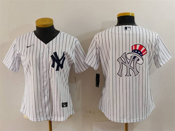 Women's New York Yankees White Team Big Logo Cool Base Stitched Jersey(Run Small)